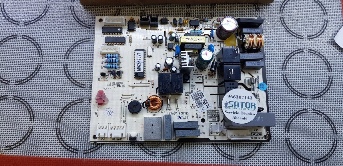 Reparación de Circuito GRJ526-A M526F2AJ - Imagen optimizada de Reparación de Circuito GRJ526-A M526F2AJ - Servicio Técnico Profesional
