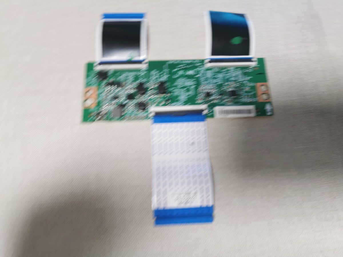 T-Con Hisense CON-RSAG7-820-11538-PARA-LA-TV-HISENSE-55A6BG - Imagen optimizada de T-Con CON-RSAG7-820-11538-PARA-LA-TV-HISENSE-55A6BG Hisense para Televisor