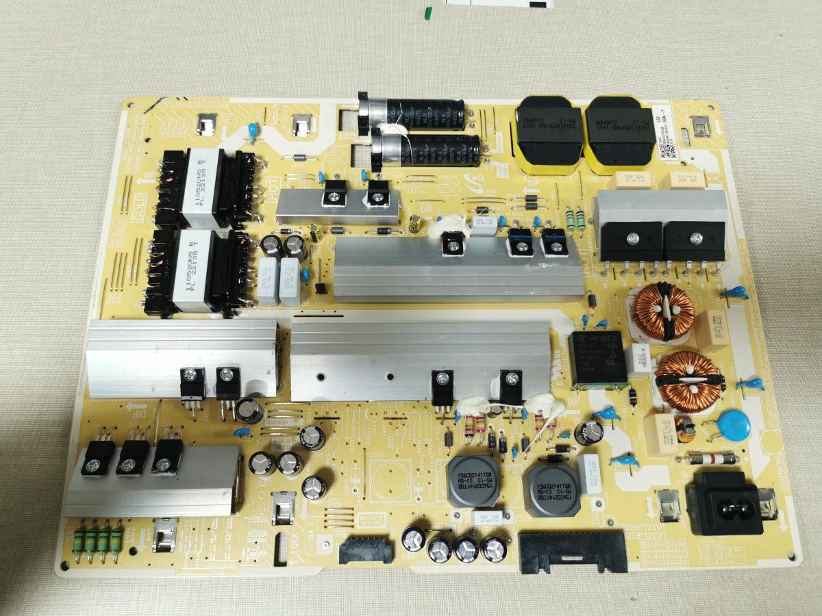 Fuente de Alimentación QE65Q60TA Samsung - Imagen optimizada de Fuente de Alimentación Samsung QE65Q60TA para Televisor