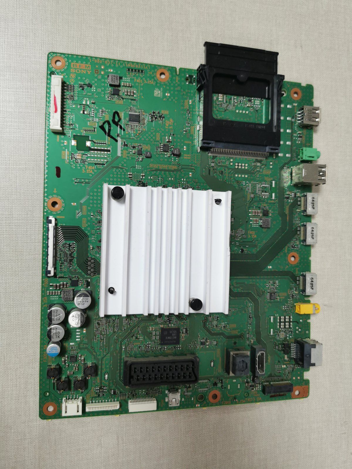 Placa Main XD7005 Sony - Imagen optimizada de Placa Main Sony XD7005 para Televisor