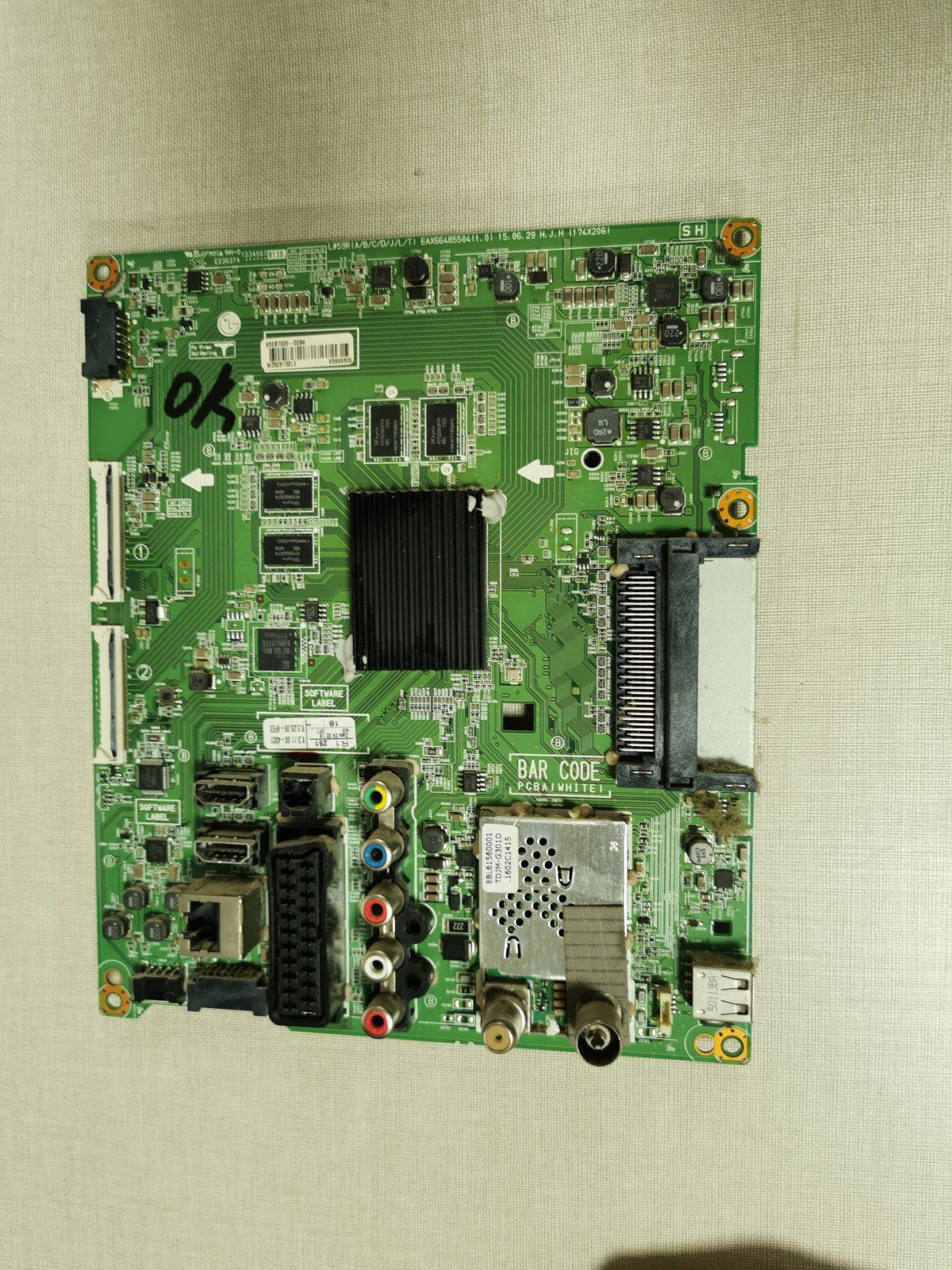 venta de Placa Main EAX66495504-49UF6407 - Imagen optimizada de Venta de Placa Main EAX66495504-49UF6407 para Televisor LG