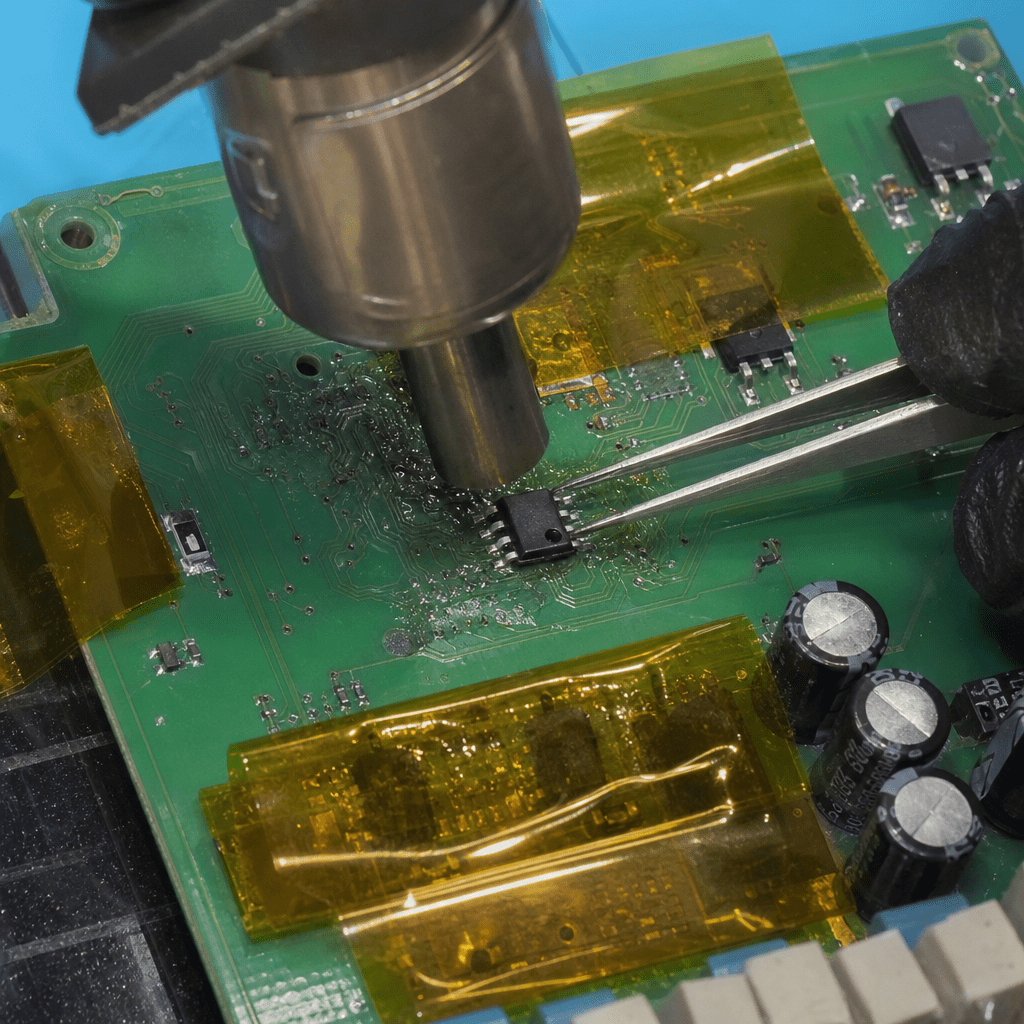 venta de Regulador de tensión L78L33A - Detalle técnico Venta de Regulador de tensión L78L33A STMicroelectronics SO-8